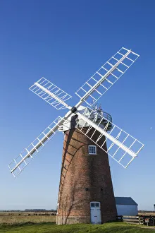Images Dated 17th October 2013: England, East Anglia, Norfolk, Norfolk Broads, Horsey Windpump