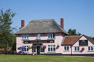 Images Dated 17th October 2013: England, East Anglia, Suffolk, Cavendish, Country Pub