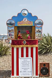 Images Dated 17th October 2013: England, East Sussex, Brighton, Brighton Beach, Punch and Judy Show