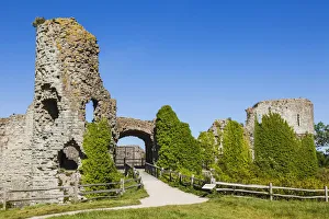England, East Sussex, Pevensey, Pevensey Bay, Pevensey Castle