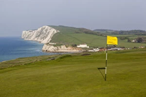 English Coast Collection: England, Hampshire, Isle of Wight, Freshwater Bay Golf Course