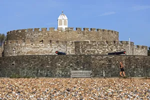 Shingle Prints: England, Kent, Deal, Deal Beach and Castle