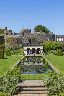 Images Dated 14th January 2022: England, Kent, Walmer, Walmer Castle, The Queen Mothers Garden