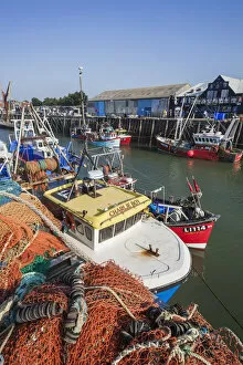Images Dated 17th October 2013: England, Kent, Whitstable, Whitstable Harbour