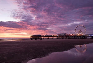 Recreation Gallery: England, Lancashire, Blackpool, Central Pier Sunset