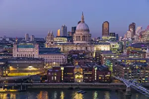 England, London, City of London, St Pauls Cathedral with Millenium Bridge