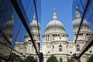 England, London, The City, St Pauls Cathedral