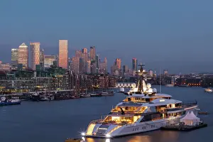 Canary Wharf Prints: England, London, Docklands, River Thames and Canary Wharf Skyline
