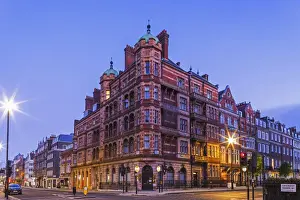 Street Scenes Prints: England, London, Marylebone, Corner of Harley Street and Cavendish Square