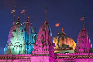 Images Dated 4th December 2009: England, London, Neasdon, Shri Swaminarayan Mandir Temple illuminated for Hindu Festival