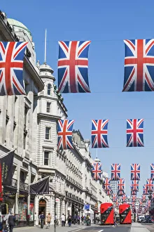 Images Dated 21st August 2018: England, London, Regent Street