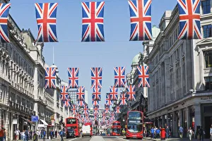 Images Dated 21st August 2018: England, London, Regent Street