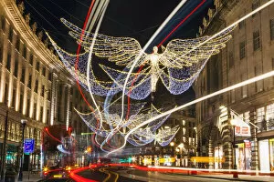 Images Dated 7th March 2017: England, London, Regent Street, Christmas Lights