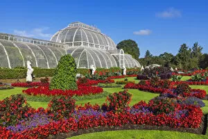 Images Dated 21st October 2019: England, London, Richmond, Kew Gardens, The Palm House