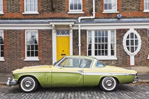 Images Dated 6th December 2016: England, London, Southwark, Bankside, Studebaker Vintage Car