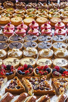 Images Dated 6th December 2016: England, London, Southwark, Borough Market, Patisserie Store