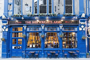 England, London, Southwark, London Bridge City, The Shipwrights Arms Pub