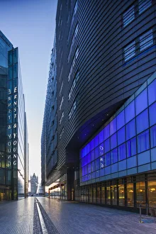 Images Dated 8th July 2013: England, London, Southwark, More London Piazza, More London Riverside and Tower Bridge