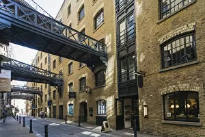 Images Dated 21st August 2018: England, London, Southwark, Shad Thames, Converted Warehouses
