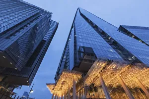 Images Dated 4th March 2022: England, London, Southwark, The Shard at Night