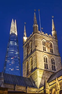 Images Dated 3rd October 2014: England, London, Southwark, Southwark Cathedral and The Shard