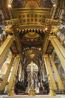 Images Dated 20th January 2022: England, London, St. Pauls Cathedral, The High Cross