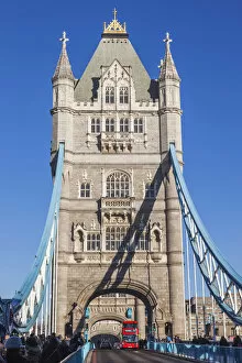 Images Dated 7th March 2017: England, London, Tower Bridge