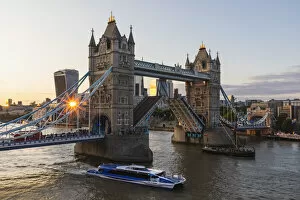 Images Dated 21st October 2019: England, London, Tower Bridge, Thames Cruise Boat Passing Through Open Tower Bridge