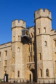 England, London, Tower of London, Entrance to The Crown Jewels