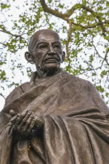 Images Dated 23rd July 2020: England, London, Westminster, Parliiament Square, The Mahatma Gandhi Statue