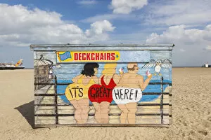 Images Dated 30th July 2015: England, Norfolk, Great Yarmouth, Great Yarmouth Pier, Funny Artwork on Deckchair
