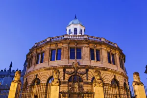 Nightview Prints: England, Oxfordshire, Oxford, Sheldonian Theatre