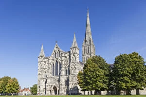 Images Dated 6th January 2016: England, Wiltshire, Salisbury, Salisbury Cathedral
