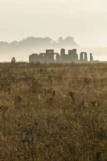 Images Dated 30th November 2017: England, Wiltshire, Stonehenge