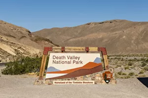 Images Dated 10th July 2019: Entrance to Death Valley National park, California, USA