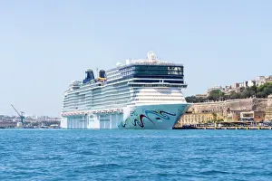 Ships Prints: EPIC Cruise Ship docked, Valletta, Malta