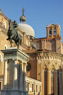Images Dated 25th February 2019: The Equestrian Statue of Bartolomeo Colleoni by Verrocchio on the Campo Santi Giovanni