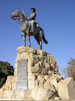 Images Dated 2nd July 2006: The Equestrian Statue in Windhoek commemorates the