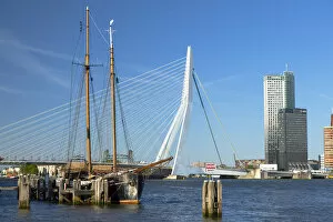 Images Dated 31st August 2018: Erasmus Bridge (Erasmusbrug) and Boat Catherina, Rotterdam, Zuid Holland, Netherlands