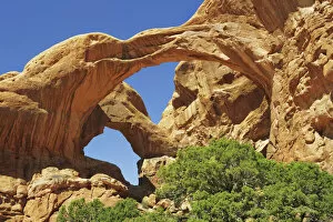 Grand Gallery: Erosion landscape at Double Arch - USA, Utah, Grand, Arches National Park