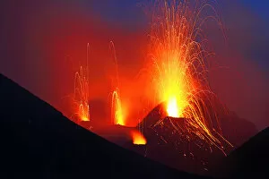 Images Dated 4th February 2015: Eruption of the volcano Stromboli Stromboli, Aeolian, or Aeolian Islands, Sicily, Italy