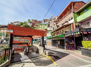 Images Dated 7th December 2018: Escalator in Comuna 13, Medellin, Antioquia Department, Colombia