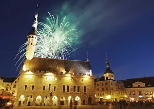 Images Dated 5th January 2010: Estonia, Tallinn, Fireworks In Town Hall Square (Raekoja Plats) To Mark Independence Day