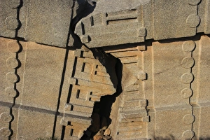 Images Dated 2005 October: 