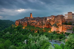 Pitigliano Prints: The etruscan VIllage of Pitigliano, Tuscany, Italy
