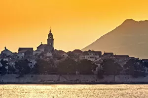 Images Dated 6th August 2014: Europe, Croatia, Dalmatia, Korcula island, Korcula town in golden late afternoon light