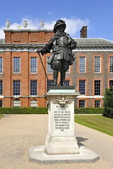 Images Dated 15th June 2012: Europe, England, London, Kensington Palace