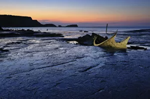 Europe, England, North Yorkshire, Whitby, Saltwick Bay at low tide