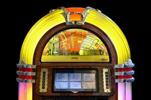 Images Dated 15th June 2012: Europe, England, West Yorkshire, Jukebox