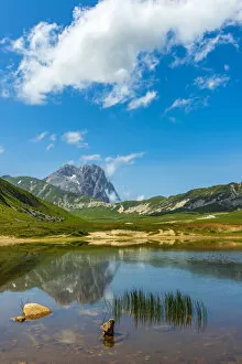 Images Dated 11th August 2021: europe, Italy, the Abruzzi. In the National Park of Gran Sasso and Monti della Laga